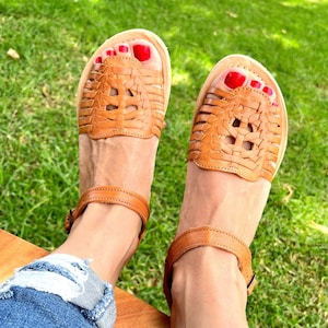 Sandals ankle strap Mexican huareche - Leather Shoes - leather sandals for women - handmade sandals - mexican huaraches - handmade boho