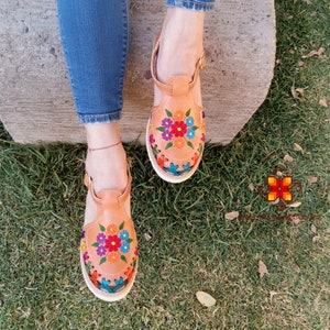 Huarache Sandal Leather Platform - Huarache sandals women - Mexican Boho shoes - embroidered Shoes - leather sandals for women - All Sizes