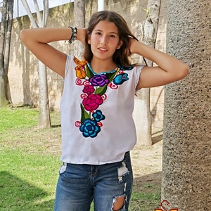 Mexican blouse short sleeve more colors - handmade Embroidered beautiful flowers
