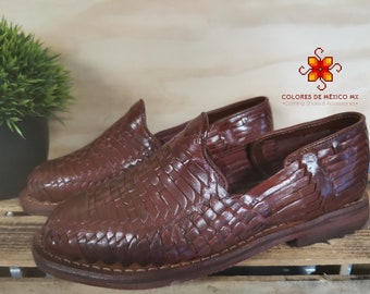 Mexican Leather Shoes men. Handmade shoes For Men. Formal Huarache. Traditional Mexican Shoe. Comfortable shoes dark brown.men's closed shoe