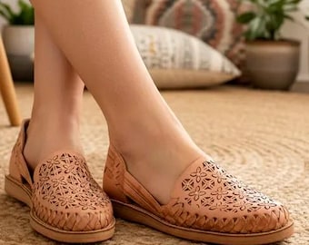 Mexican Huarache Sandals, Laser Flower with Sequins, Leather Sandals, Mexican Sandals, Mexican Women Shoes handmade leather shoes handmade.