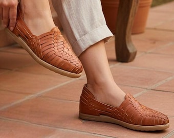 Huarache sandals women, Mexican huarache handmade, leather sandals, women sandal comfortable, Mexican shoes genuine leather