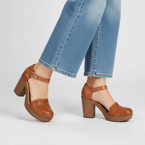 Leather Shoes, Platform shoes for womens, Huarache sandals, mexican shoes brown Color, woven shoes braid, sandals handmade, mexican shoes