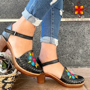 Leather Shoes, Platform shoes for womens, Mexican shoes brown Color embroidered shoes, handmade sandals, huarache sandals women, handmade