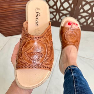 Leder Huarache Sandalen, Mexikanische Sandalen, Handgemachte bequeme Sandalen, Ledersandalen, Mexikanische Huarache Gewebte Sandale, Blumensandalen