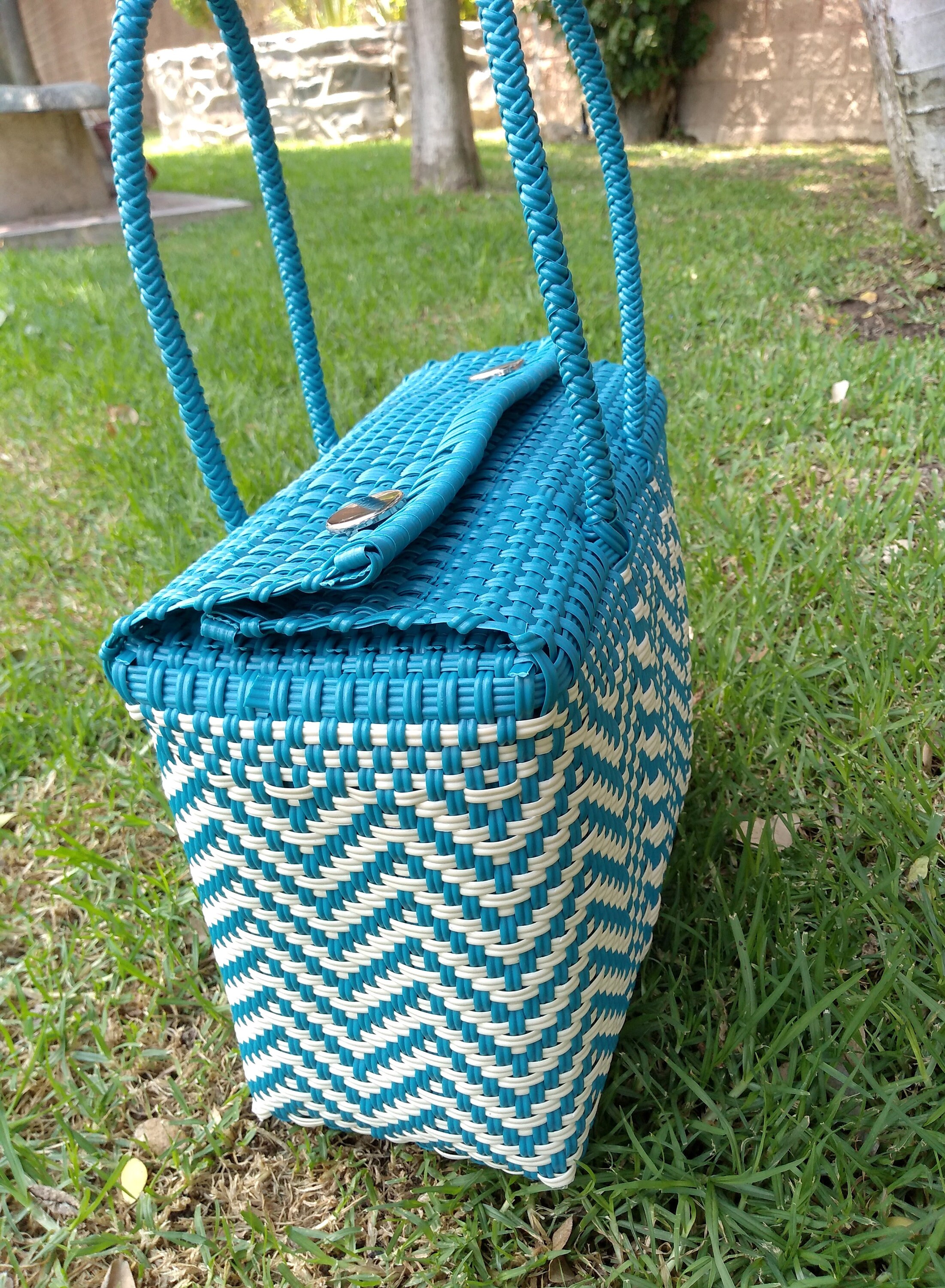 Recycled Plastic Tote Bag MEDIUM Handmade Plastic Bag Handycraft Bag Mexican Lunch Bag Beach Bag Craft Bag Handmade Lunch Box Etsy Ireland