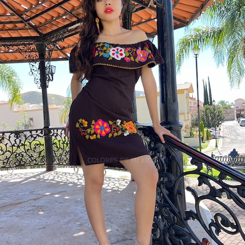 mexican dresses for ladies Embroidered Mexican Evening Dress