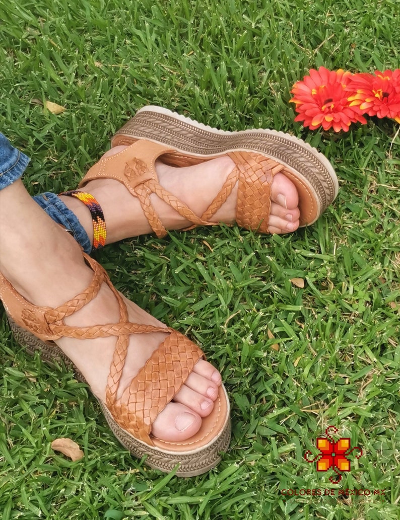Platform leather Sandals - Mexican Women Shoes - Mexican leather huaraches - Women Shoes - comfortable women shoes - casual women shoes 