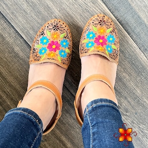 Leather Shoes, Platform shoes for womens, huarache sandals, Mexican shoes, embroidered shoes, sandals handmade, huarache sandals women image 7