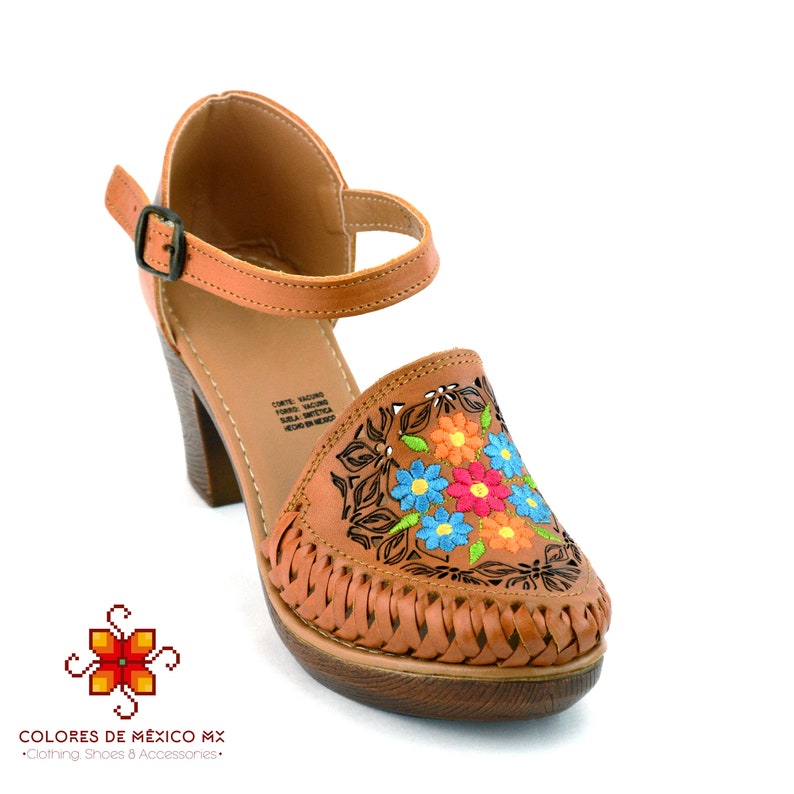 Leather Shoes, Platform shoes for womens, huarache sandals, Mexican shoes, embroidered shoes, sandals handmade, huarache sandals women Marrón