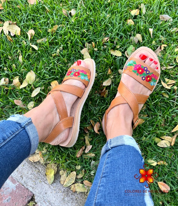 Huarache Sandal, Mexican Sandals, Embroidered Shoes Flowers