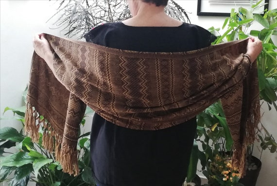 Mexican shawl. Pashmina shawl. Winter rebozo. Embr