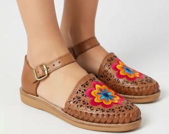 Mexican sandals - Leather Mexican Shoes - Mexican Style - leather sandals for women - Mexican Style - special - huarache