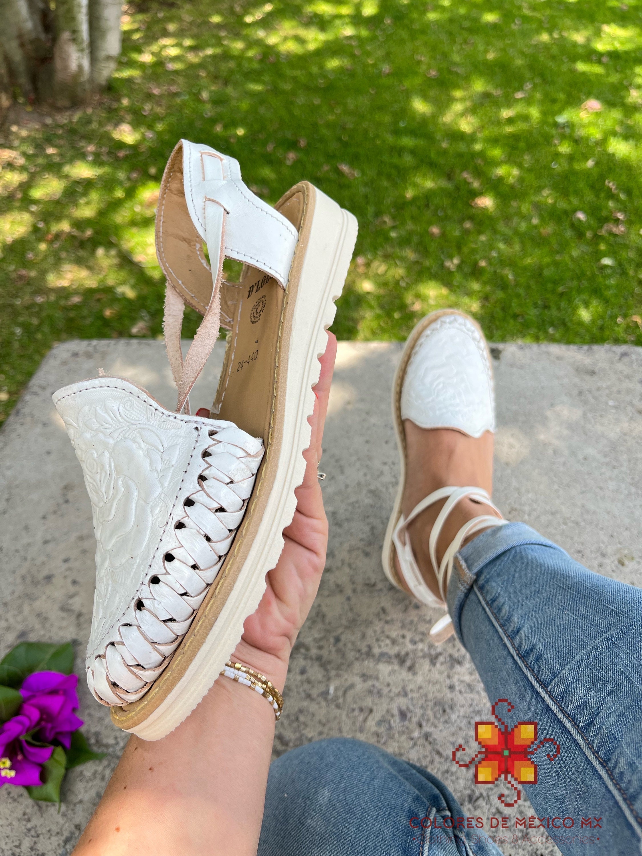 Greek Shoes Huarache Sandals Women, Mexican Women Shoes  display picture 3