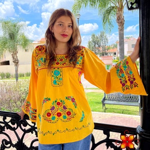 Mexican Blouse - Handmade Blouse - Embroidered blouse - floral blouse - Bell Sleeve blouse - more Colors - All Sizes
