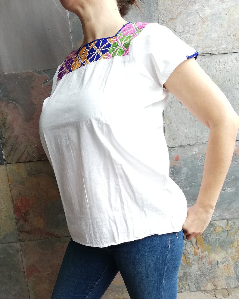 Artsanal Mexcan Blouse, Blouse Handmade on a Backstrap Loom, Mexcan