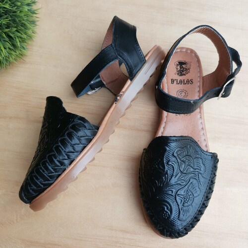 Women's Huarache Sandals - Handmade Mexican Leather, Tan Color, Authentic Style Shedron 4150