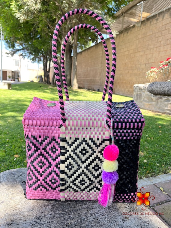 Handmade plastic bag small - handycraft bag - Mexican lunch bag for women -  Summer bag - Beach bag - craft bag - handmade lunch box