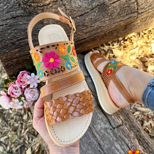 Platform Huarache sandals, leather Sandals - Mexican Women Shoes - Mexican leather huaraches - comfortable women shoes - casual women sandal