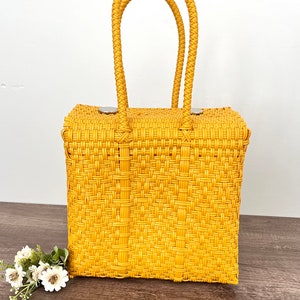 Handmade plastic bag small - handycraft bag - Mexican lunch bag for women - Summer bag - Beach bag - craft bag - handmade lunch box