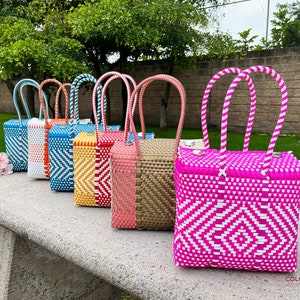 Handmade plastic bag small - handycraft bag - Mexican lunch bag for women - bag - Summer bag - Beach bag - craft bag - handmade lunch box