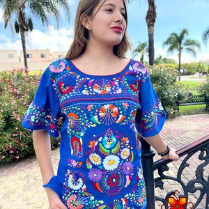 Mexican blouse embroidered flowers. Boho Blouse short sleeve. Handmade blouse. Mexican style
