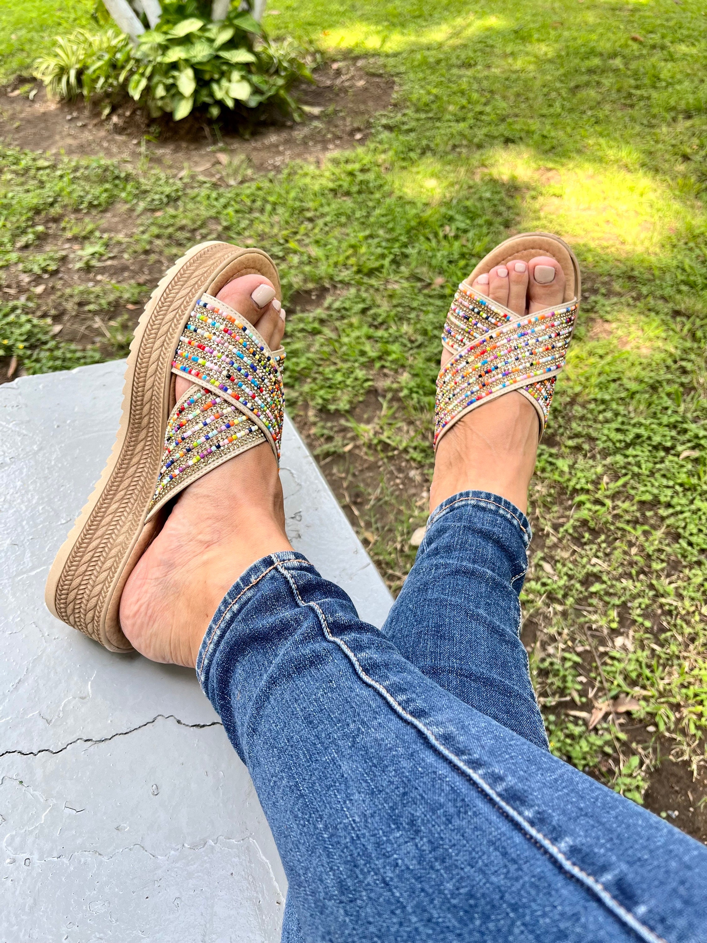 Huarache Sandal, Mexican Shoes for Women With Colorful Beaded