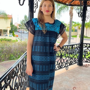 Traditionelles mexikanisches Kleid - mexikanisches Kleid - mexikanisches Volkskleid - besticktes Kleid - mexikanisches Jeanskleid - mexikanisches Kleid handgefertigt