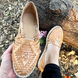 Mexican leather Huarache sandals women, leather sandals for women, womens shoes, womens sandals, comfortable shoes, Mexican Huarache