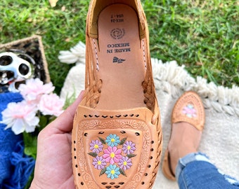 Huarache sandals, Leather shoes embroidered flowers, Mexican sandals, mexican shoes, Leather Sandals, Boho sandals, leather shoes mexican