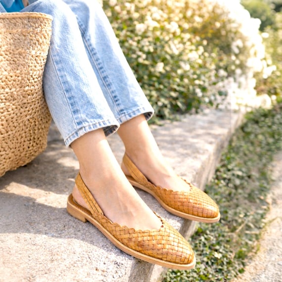 Huarache sandals, Leather sandals, Mexican Huarache Sandals, Mexican sandals, womens shoes, flat shoes, summer shoes, casual shoes
