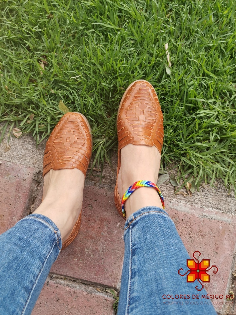 Sandales Huarache femmes, huarache mexicaine faite à la main, sandales en cuir, sandale femme confortable, chaussures mexicaines en cuir véritable image 7