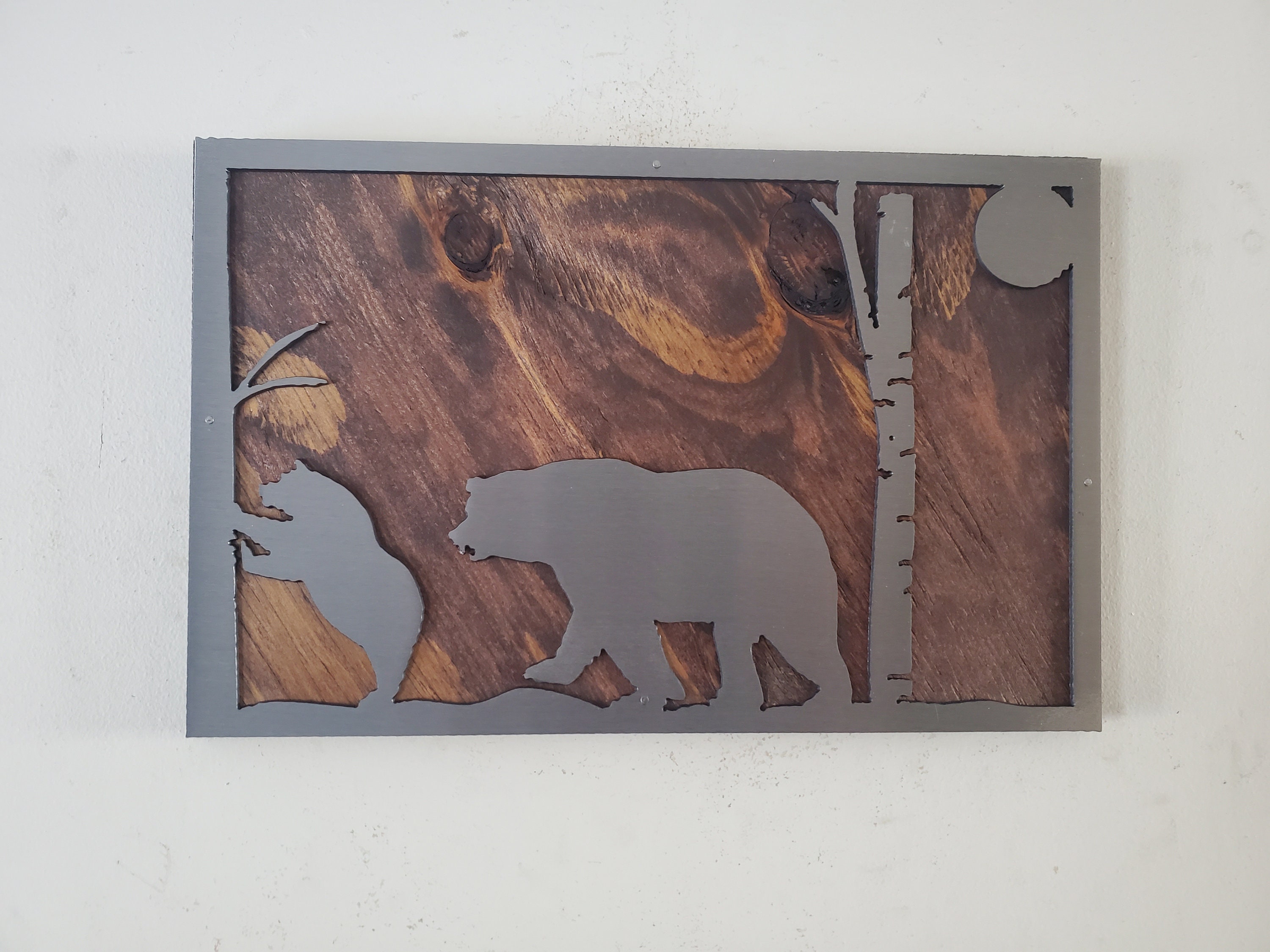 sculpture d'ours et oursons en bois - H: 97 ou 100 cm