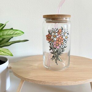 Flower Glass Cup, Iced Coffee Glass, Bouquet Of Flowers, Retro Flower Iced Coffee Cup, Daisy Cup, Iced Coffee Cup, Cup With Lid & Straw