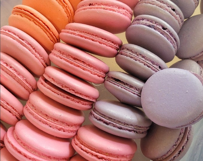 Custom Macaron cookies/macaron lovers/French macarons/delectable cookies