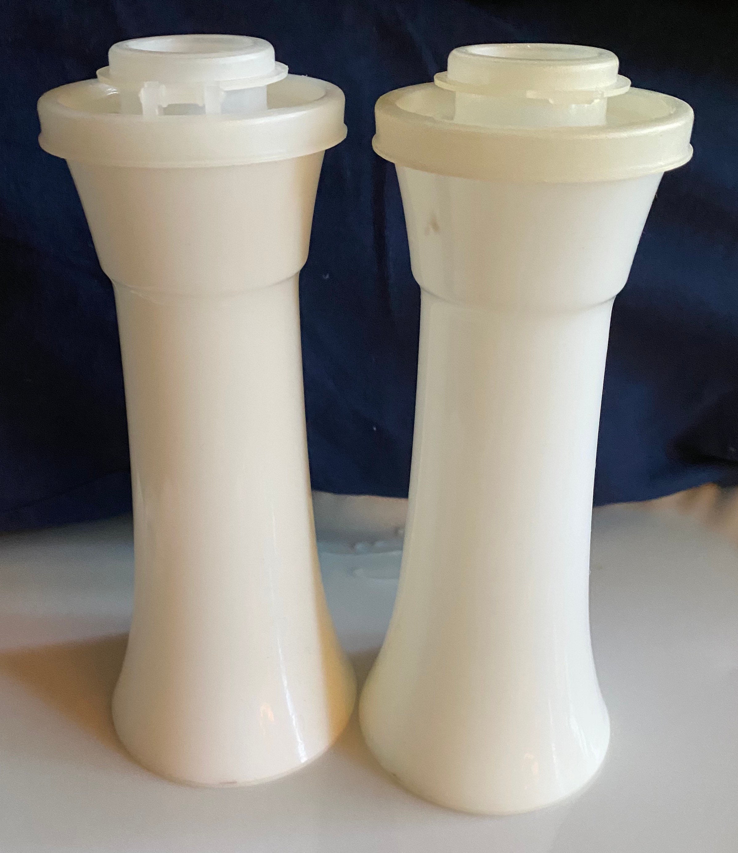 Vintage salt and pepper shakers tupperware deals