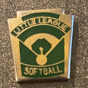 Vintage Little League Softball grüne Emaille Pin