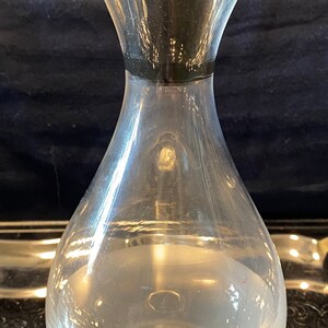 Vintage tempered glass kitchen decanter with silicone plug