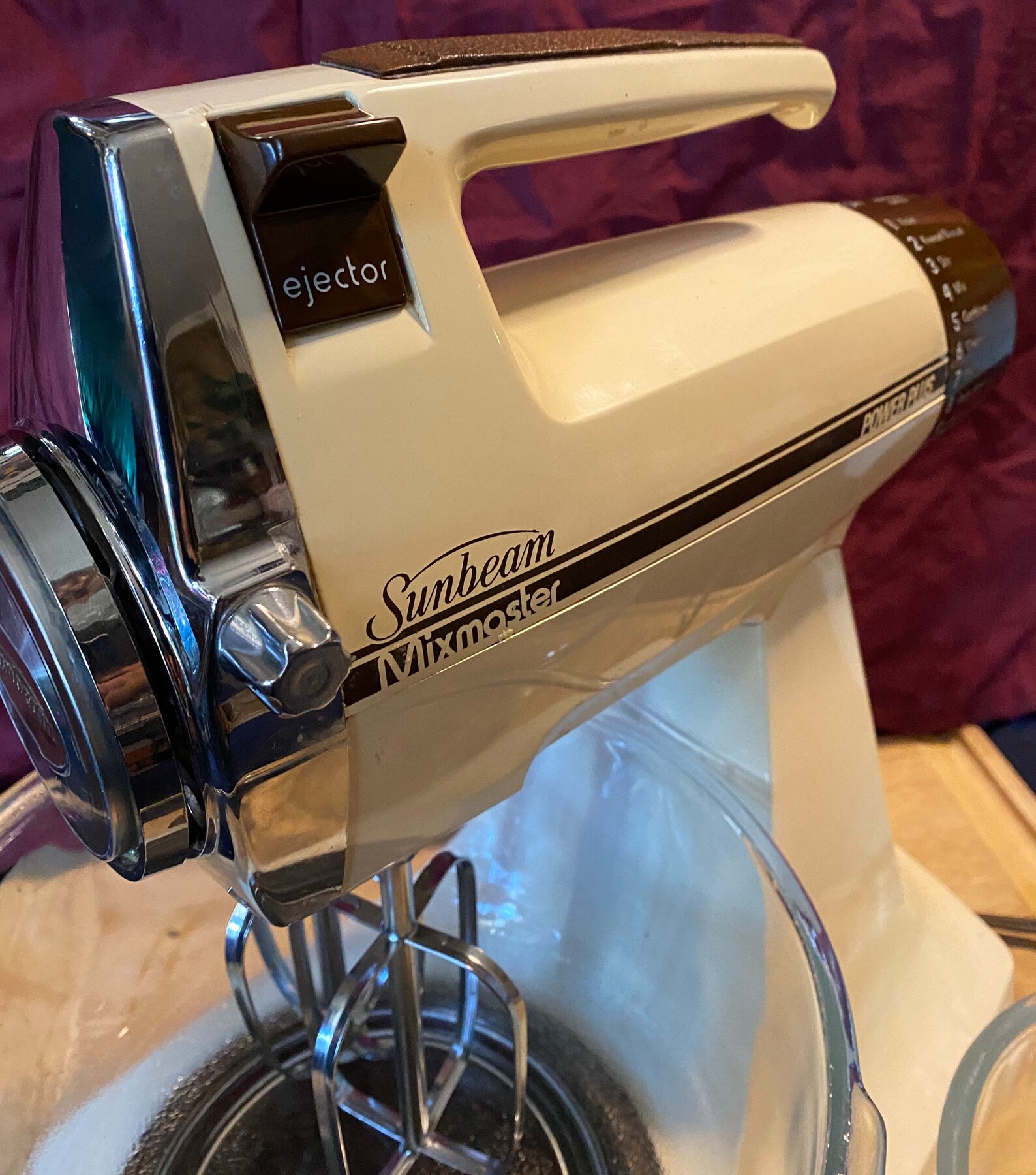 Vintage Sunbeam Mixmaster Power Plus 12 Speed Mixer With Small Etsy
