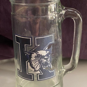 Vintage University of Kentucky Wildcats glass 18 ounce mug