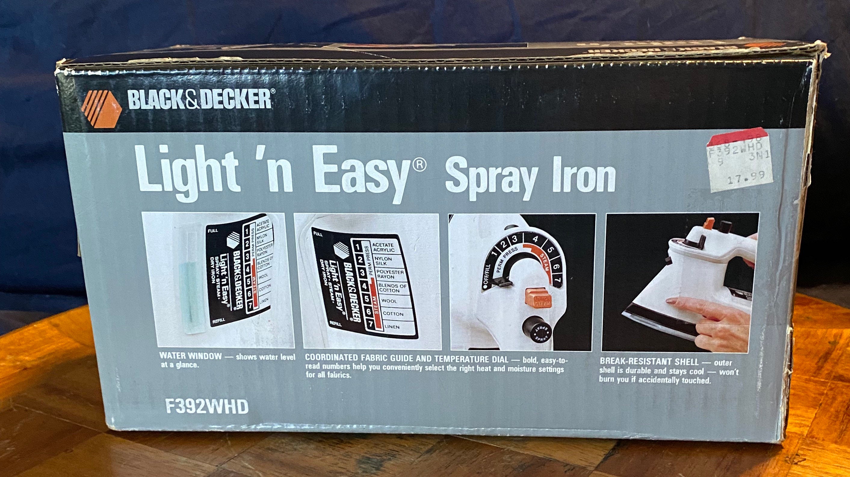 Vintage Black & Decker Light n Easy Spray, Steam and Dry Iron -  Sweden