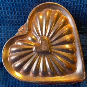 Vintage copper heart shaped jelly mold