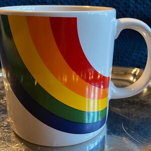 Vintage FTD floral 16 ounce stoneware Rainbow mug