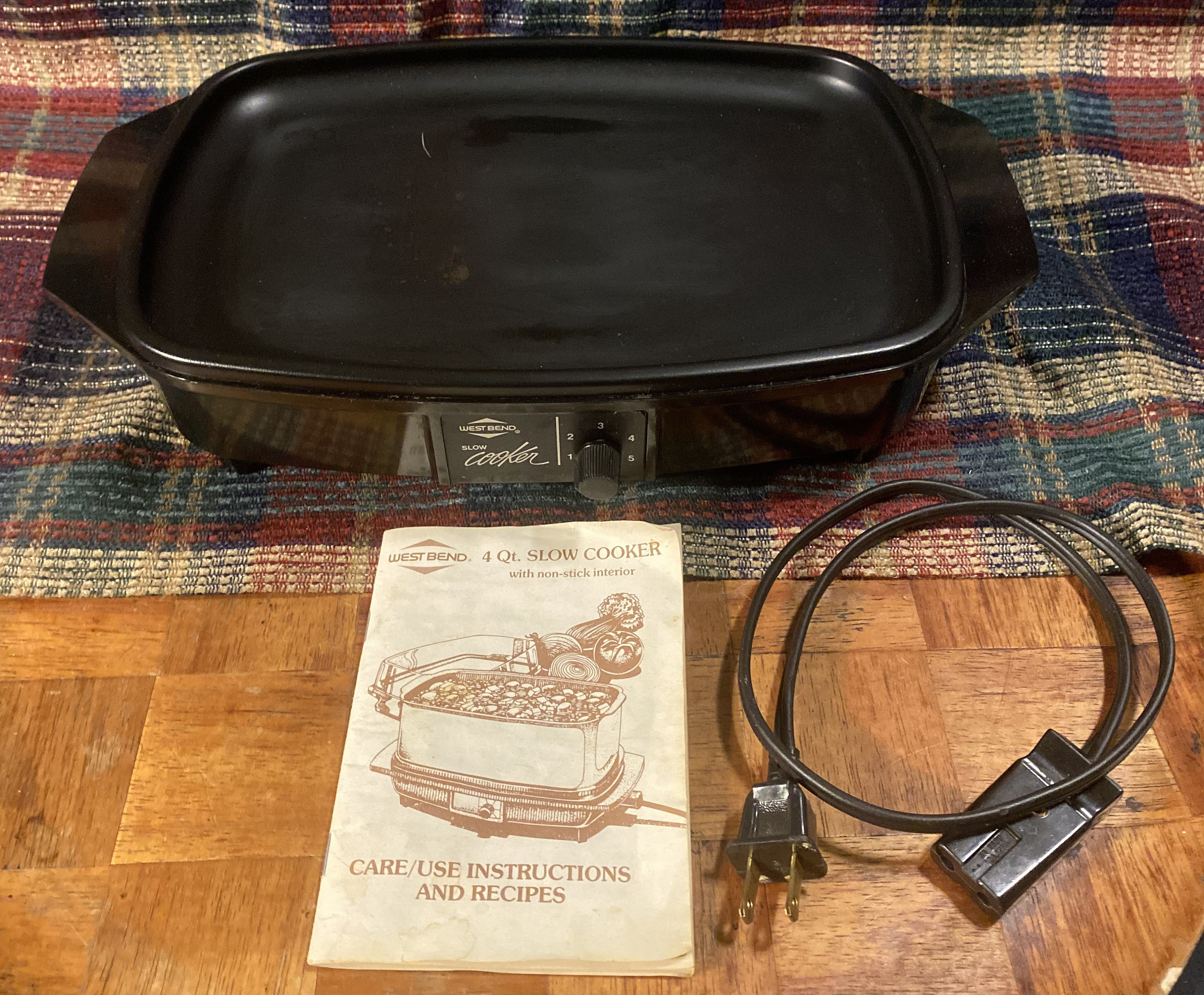 Vintage West Bend 4 Quart Rectangular 5 Setting Slow Cooker With