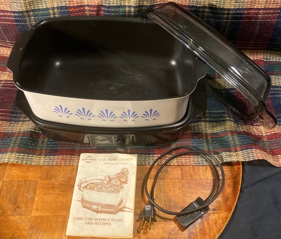 Vintage West Bend Slow Cooker Replacement Pot- lid has small