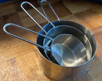 Vintage stainless steel space saver multi measure 3 piece cup set