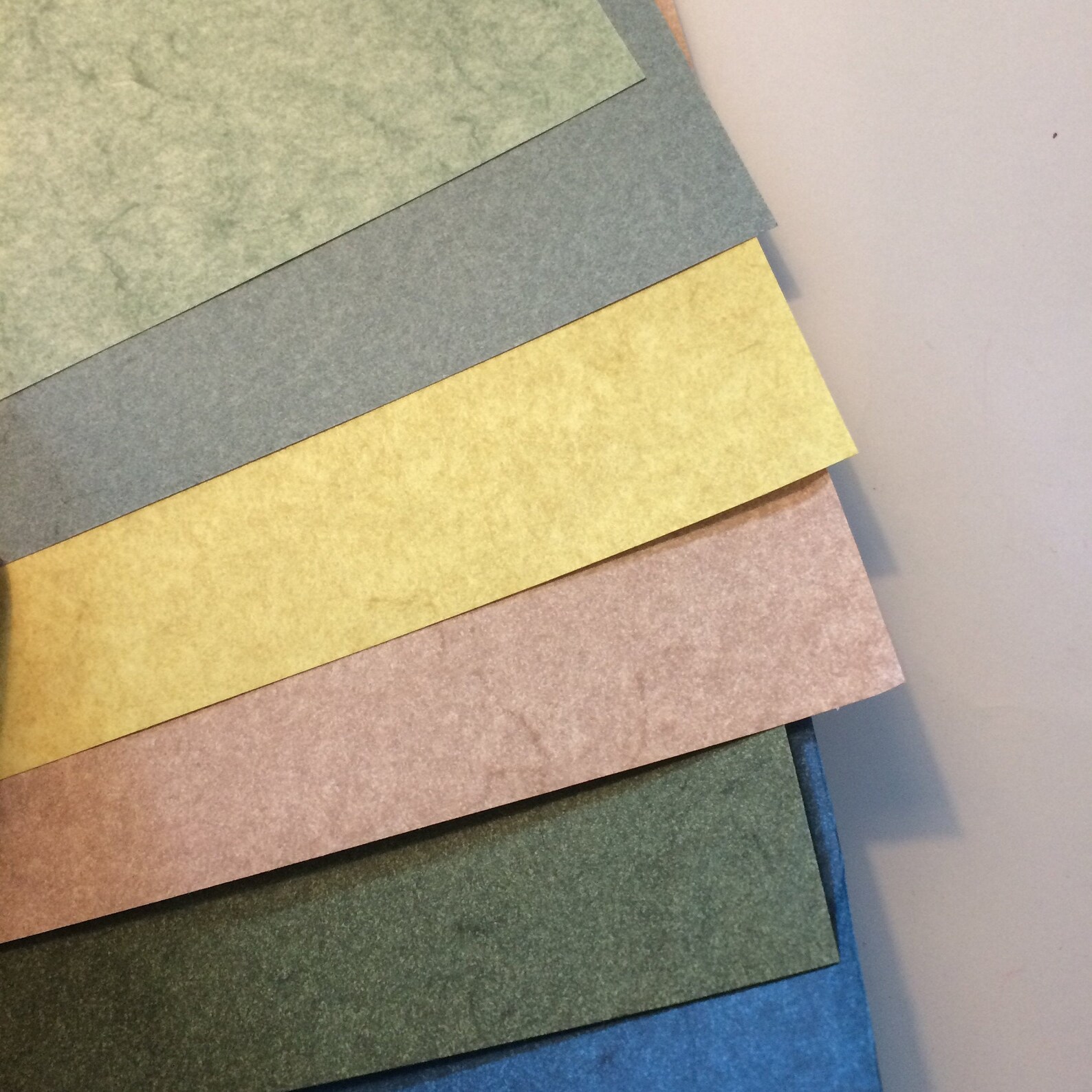 Zanders Elefantenhaut Papier - Marmoriert, Abwischb Produktbild-Vorschau 3