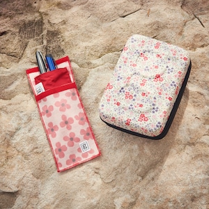 Glucology Diabetes Travel Bundle (Floral edition) | Travel Case and Duo Pen Pouch | Diabetic accessories