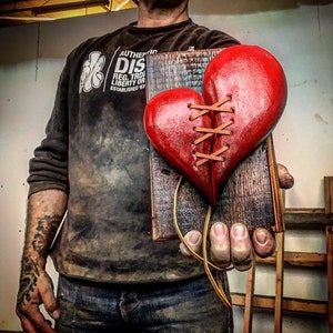 Holz Herz Leder genähtes hängendes Wanddekor handgemacht