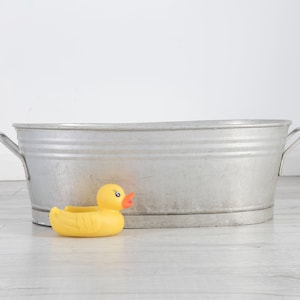 Steel Bath Tub digital background / Backdrop for children shoots prop 300dpi 6000px